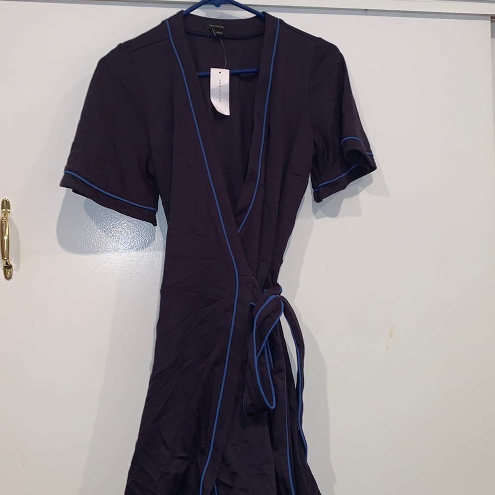 Ann Taylor side tie dress